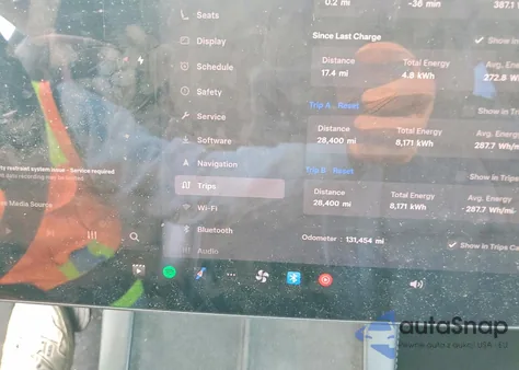 2022 Tesla Model Y из США, поврежденный, VIN 7SAYGDEE7NF387457